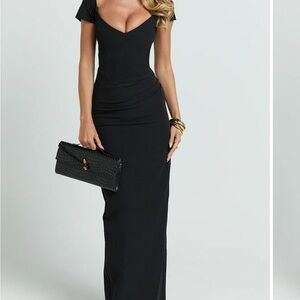 VERONIKA MAXI DRESS - OFF SHOULDER PLUNGE HIGH SPLIT DRESS IN BLACK